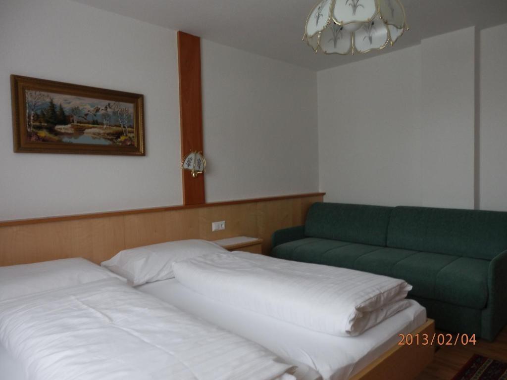 Hotel Edelweiss Pfunds Chambre photo